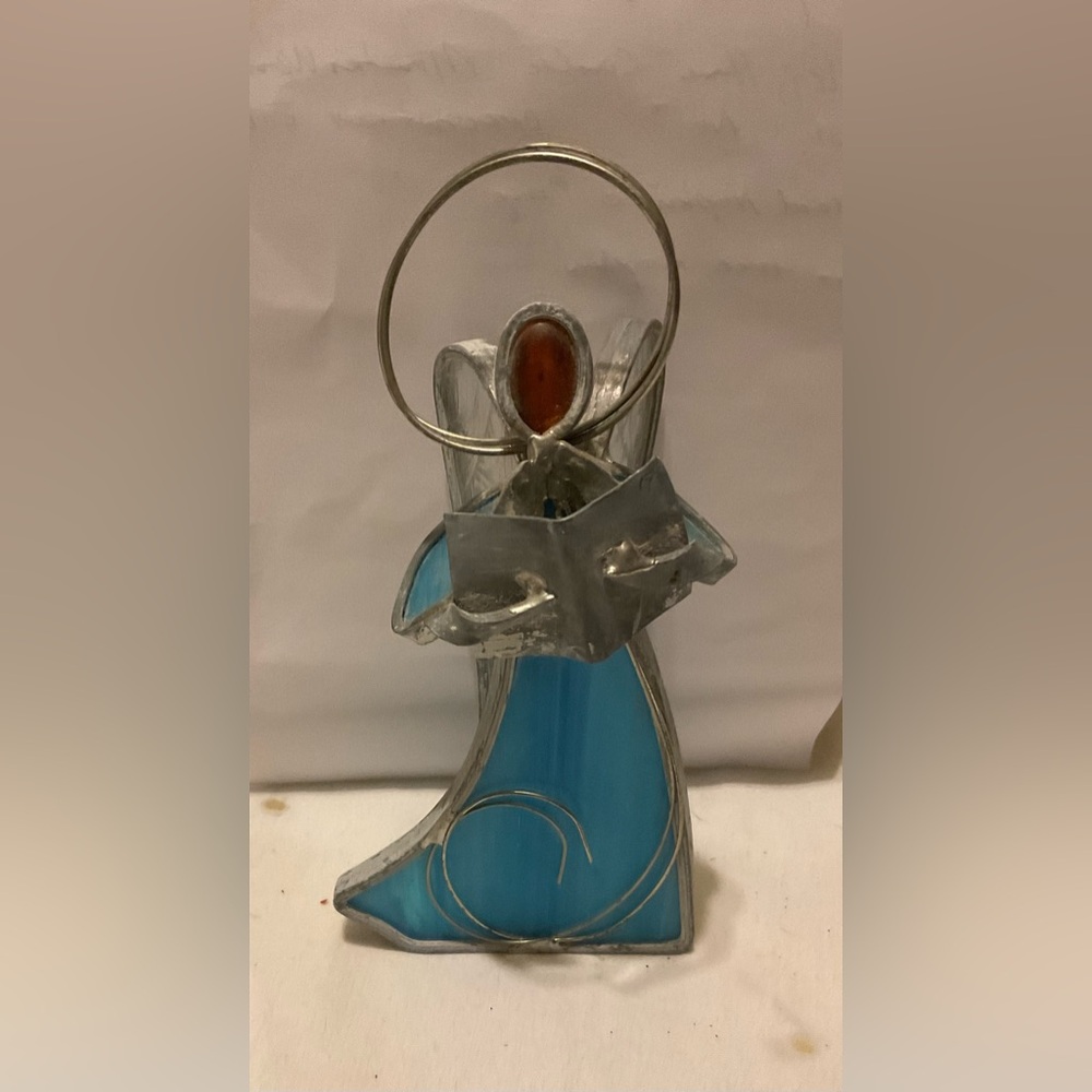 STAINED GLASS ANGEL